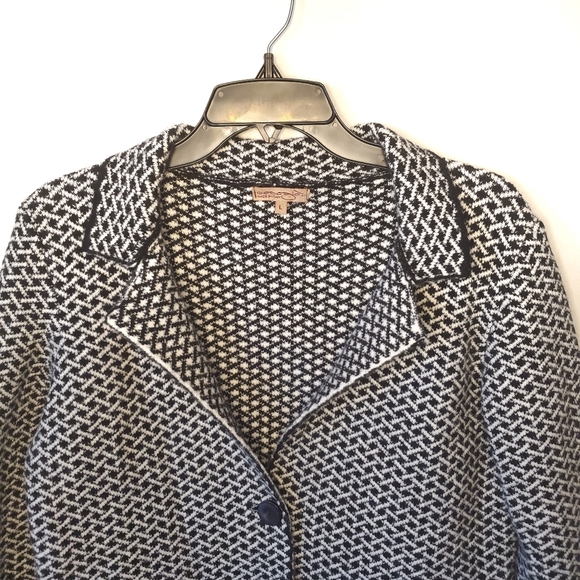 Cocogio Italian Wool Blend Button Down Sweater - Picture 7 of 8